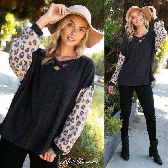 Tops - ❤️LAST 1! Soft Lace Up V Neck Animal Print Top!